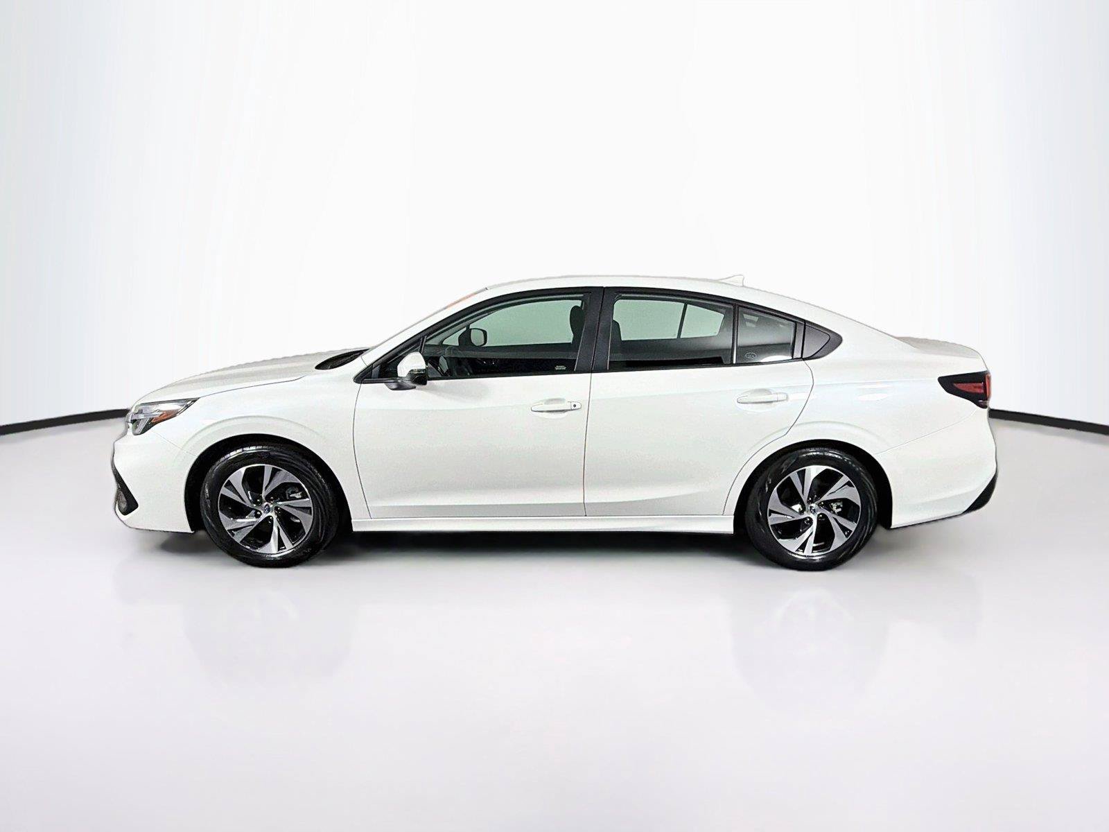 Used 2025 Subaru Legacy Premium AWD/4WD image 8