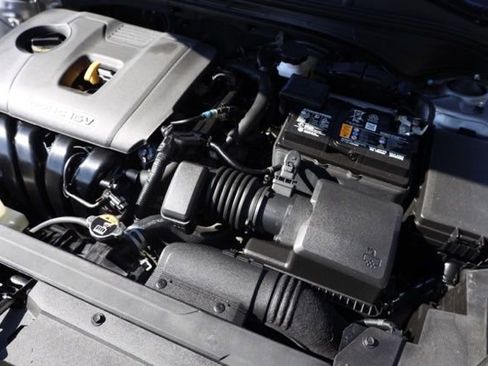 Used 2023 Kia Forte GT-Line image 40