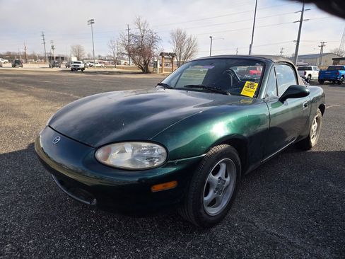 Used 1999 MAZDA MX-5 Miata image 2