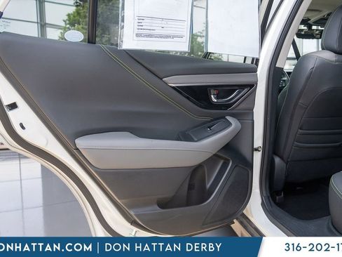 Used 2025 Subaru Outback Onyx Edition AWD/4WD image 20