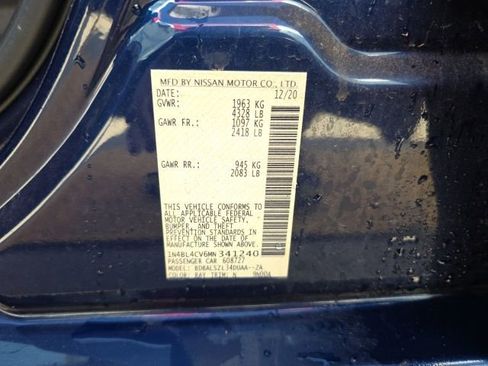 Used 2021 Nissan Altima 2.5 SR w/ SR Premium Package image 29