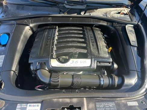 Used 2009 Porsche Cayenne image 10
