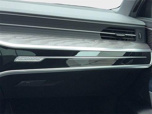 Used 2025 Audi A6 2.0T Premium w/ Convenience Plus Package image 19