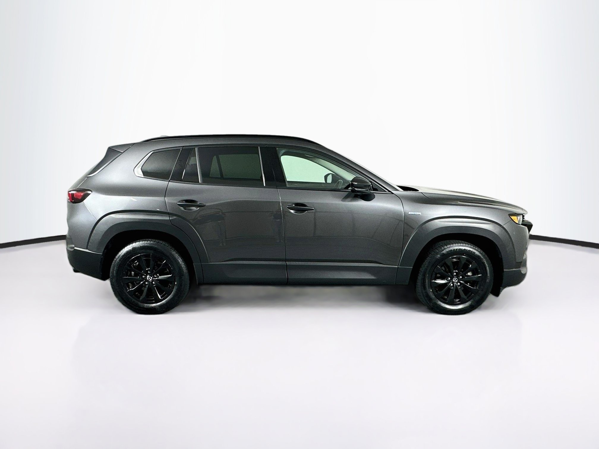 Used 2025 MAZDA CX-50 AWD 2.5 Hybrid w/ Premium Pkg image 10