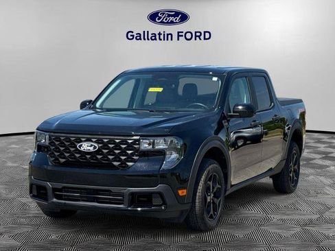 Certified 2025 Ford Maverick XLT w/ XLT Luxury Package AWD/4WD image 1