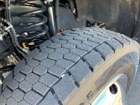 Used 2025 Ford F550 4x4 Crew Cab Super Duty image 47