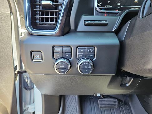 Used 2024 GMC Sierra 2500 Denali Ultimate w/ Max Trailering Package AWD/4WD image 26