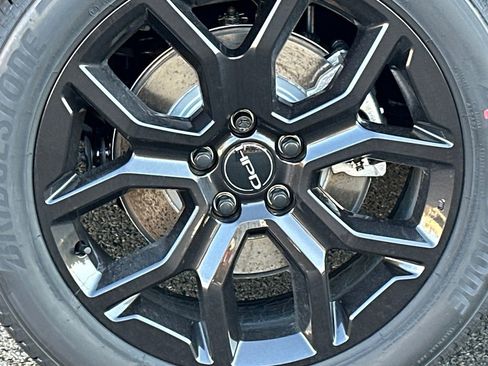 New 2025 Honda Pilot Touring image 5