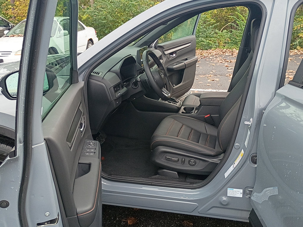 Used 2026 Honda CR-V Sport-L image 11