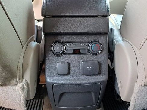 Used 2013 Ford Explorer Limited FWD image 25