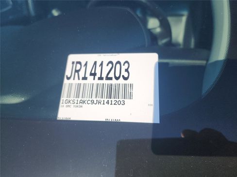 Used 2018 GMC Yukon SLE RWD image 11