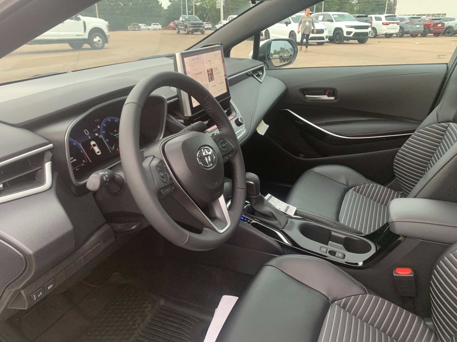 New 2026 Toyota Corolla XSE FWD image 10
