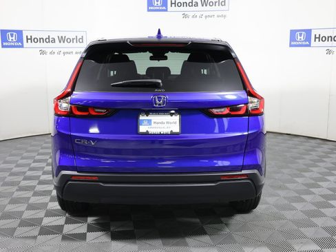 Used 2025 Honda CR-V LX image 5