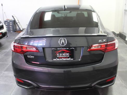 Used 2016 Acura ILX image 5