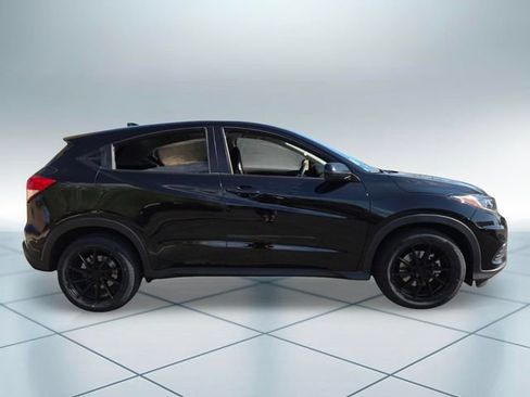 Used 2022 Honda HR-V LX image 3