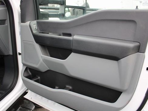 New 2024 Ford F550 2WD Regular Cab Super Duty image 17