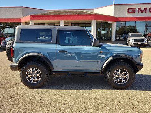 Used 2023 Ford Bronco Badlands image 5