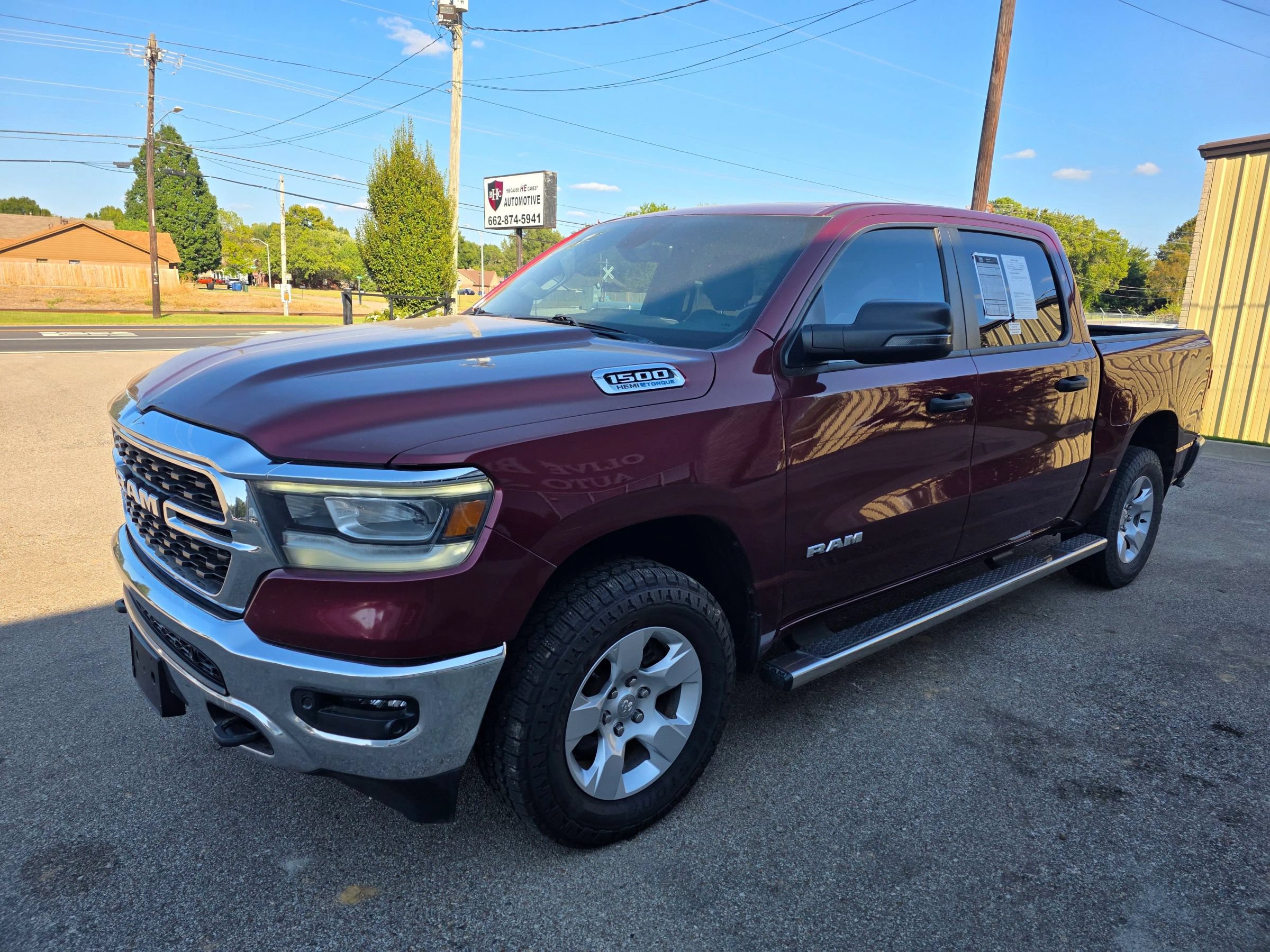 Used 2023 RAM 1500 Lone Star AWD/4WD image 4