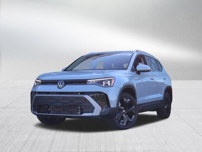 New 2026 Volkswagen Taos SE