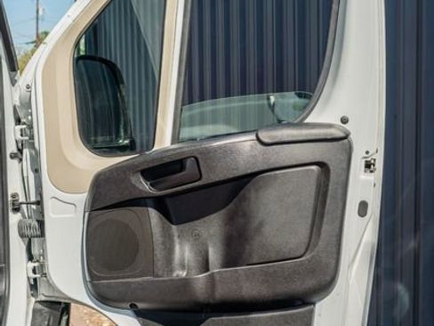 Used 2021 RAM ProMaster 2500 image 37