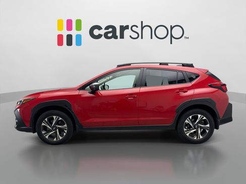 Used 2024 Subaru Crosstrek 2.0i Premium AWD/4WD image 2