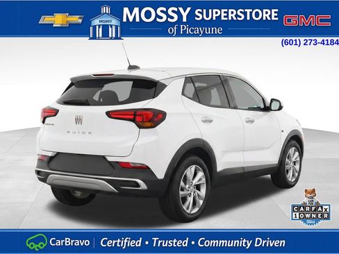 Used 2024 Buick Encore GX Preferred w/ Comfort Package FWD image 4