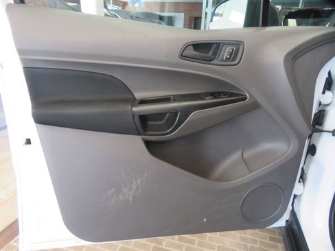 Used 2020 Ford Transit Connect XL image 13