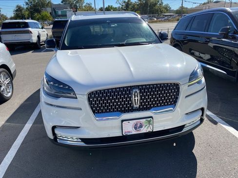 Used 2020 Lincoln Aviator Reserve w/ Equipment Group 201A image 1