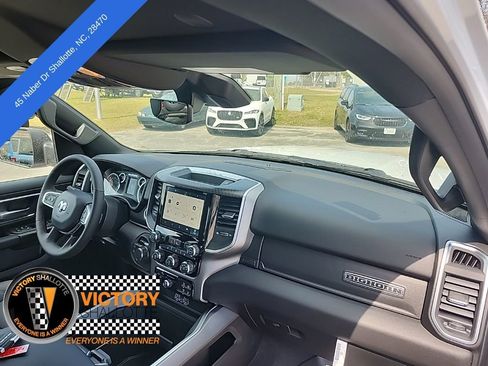 New 2026 RAM 1500 4x4 Crew Cab image 34