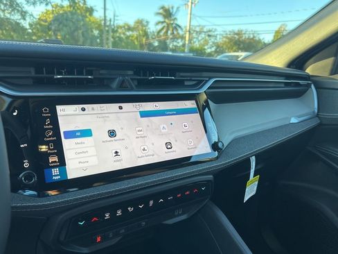 New 2026 Jeep Cherokee Laredo image 11