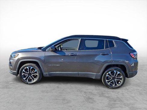 Certified 2023 Jeep Compass Limited image 2