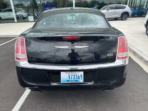 Used 2012 Chrysler 300 Limited image 5