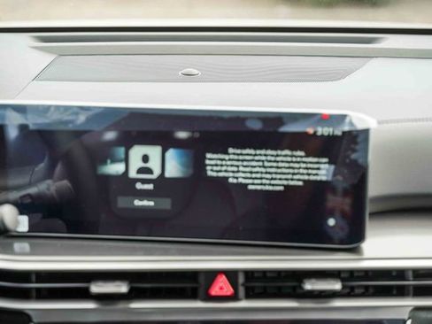 New 2026 Kia Sorento S FWD image 16