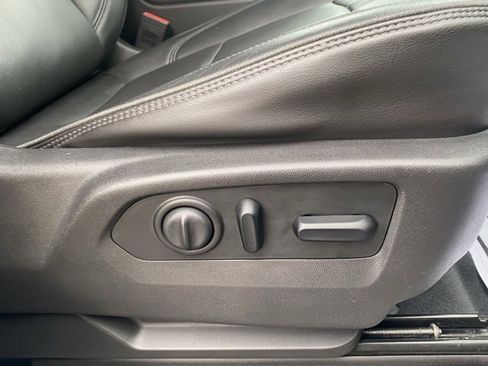 Used 2019 Chevrolet Silverado 1500 High Country w/ Technology Package image 29