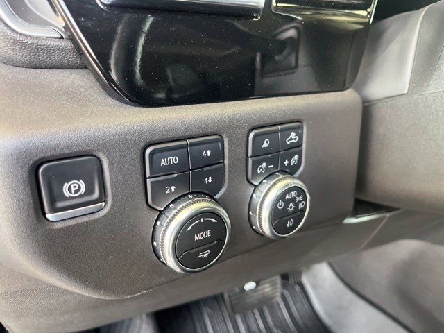 Used 2025 GMC Sierra 1500 SLT AWD/4WD image 15