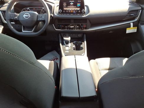New 2026 Nissan Rogue SV w/ Cold Weather Package FWD image 12