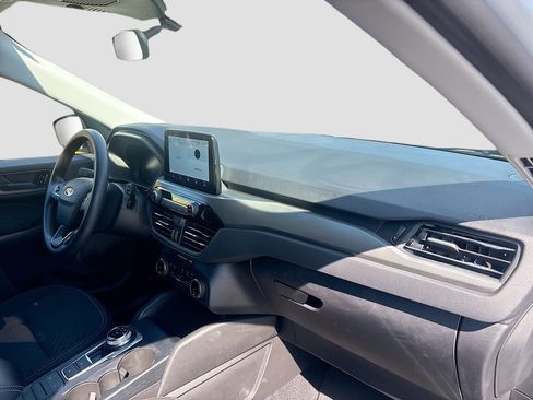 Used 2025 Ford Escape Active image 14