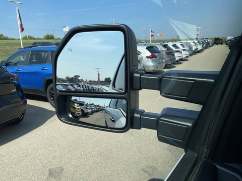 Used 2024 Ford F250 XLT image 38