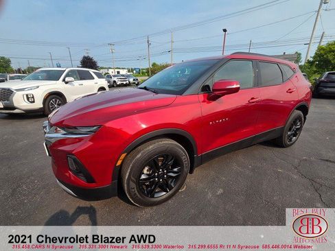 Used 2021 Chevrolet Blazer LT AWD/4WD image 3