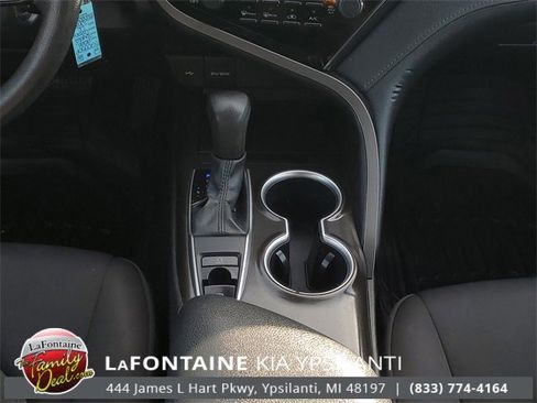 Used 2021 Toyota Camry LE image 25