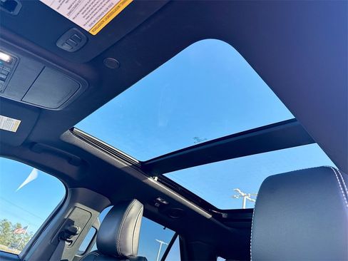 Certified 2023 Ford Explorer ST w/ Equipment Group 401A image 11