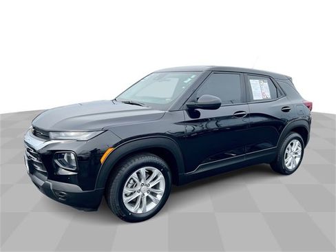 Certified 2022 Chevrolet TrailBlazer LS image 1