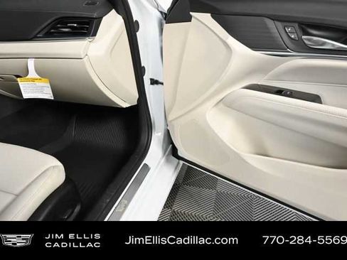 New 2025 Cadillac CT4 Premium Luxury RWD image 21