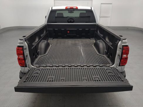 Used 2018 Chevrolet Silverado 1500 LT RWD image 29