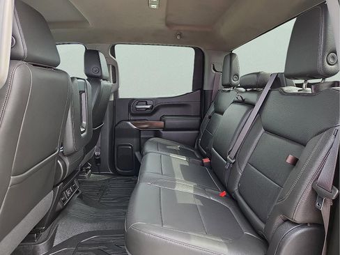 Used 2021 GMC Sierra 1500 SLT AWD/4WD image 10