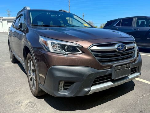 Used 2021 Subaru Outback Touring AWD/4WD image 1