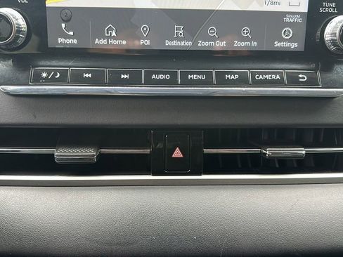 Used 2024 Mitsubishi Outlander SE Black Edition FWD image 18