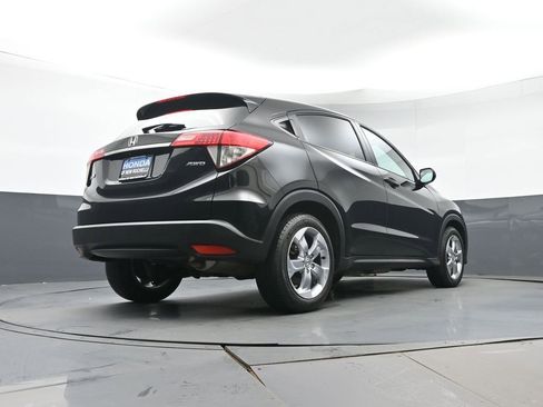Used 2022 Honda HR-V LX image 25