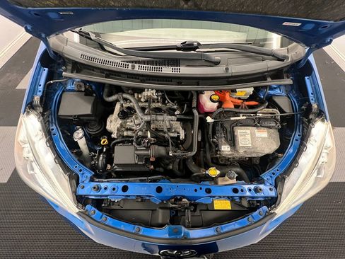 Used 2013 Toyota Prius C Three image 24