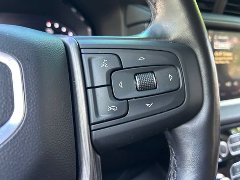 Used 2023 GMC Yukon Denali Ultimate AWD/4WD image 29